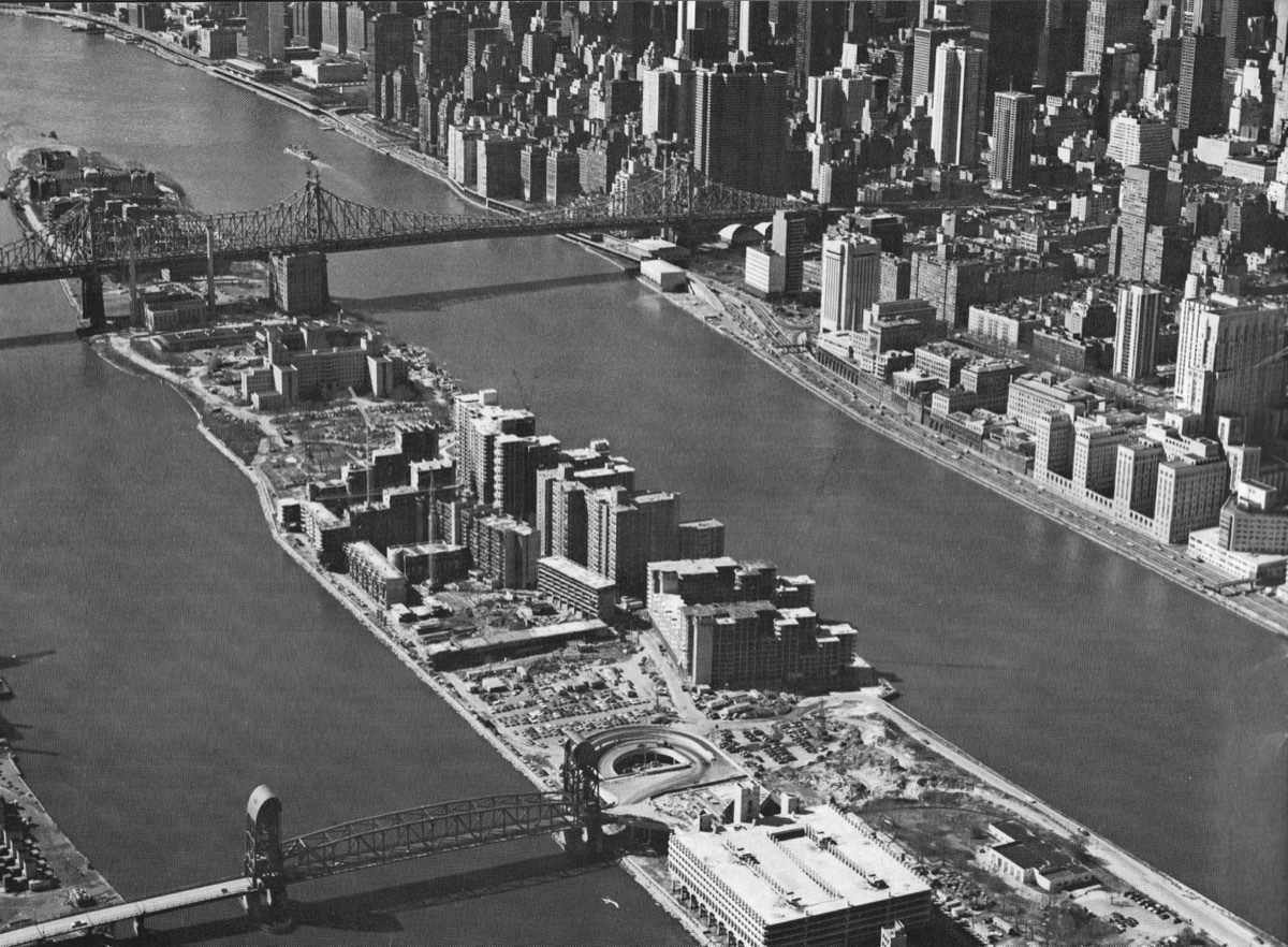 Northtown Construction Progress, 1973